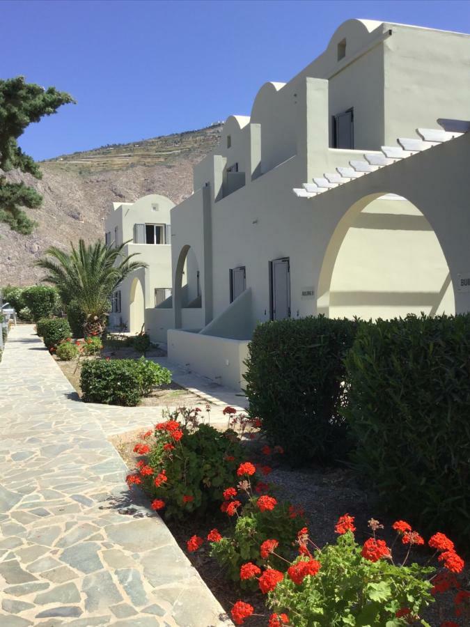 Thera Mare Perissa  Exterior photo