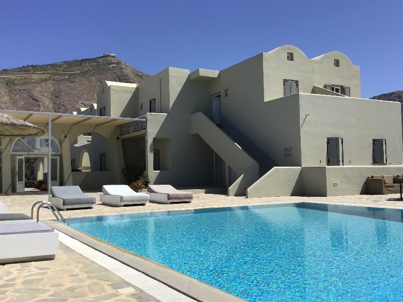 Thera Mare Perissa  Exterior photo